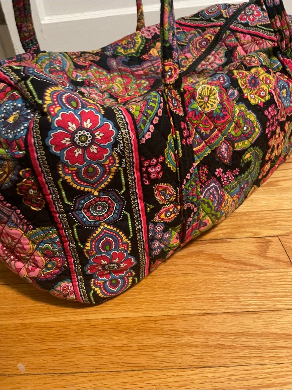 Vera Bradley Black Multi Floral Paisley Travel Tote - Picture 8 of 8